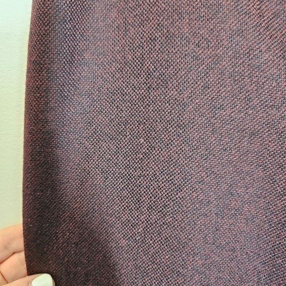 Ann‎ Taylor Wool Burgundy Straight Leg High Rise Career Pants Size 4 - Picture 10 of 11